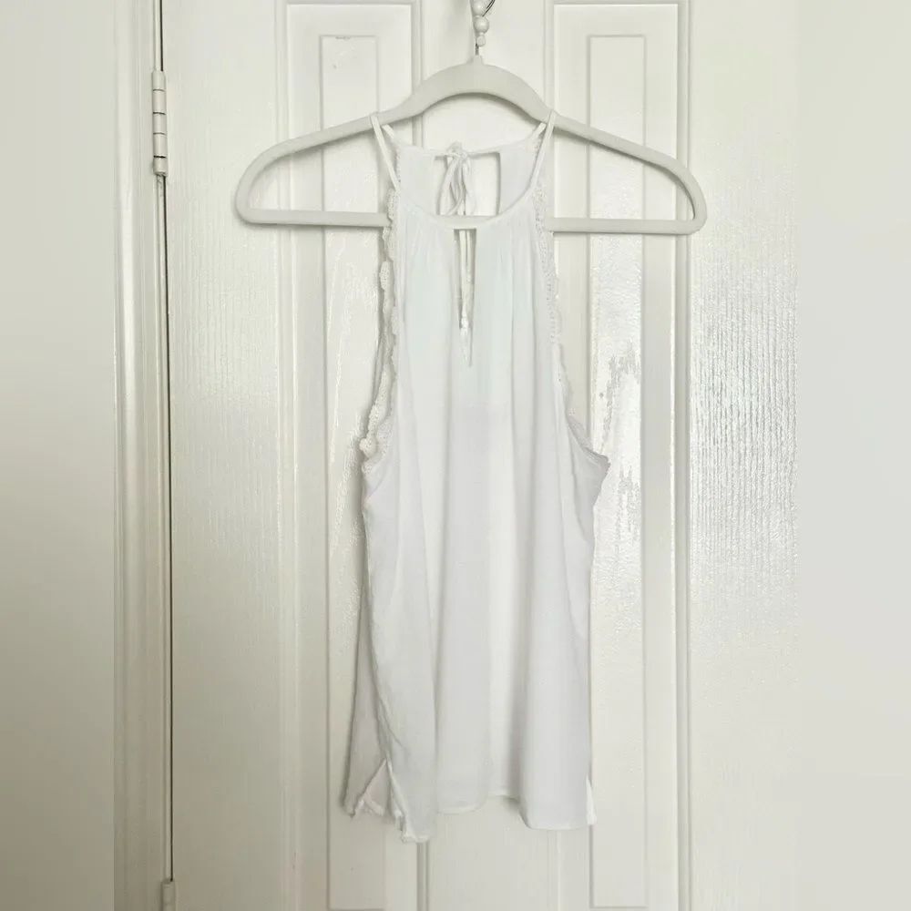 White eyelet trim halter top forever 21 size medium